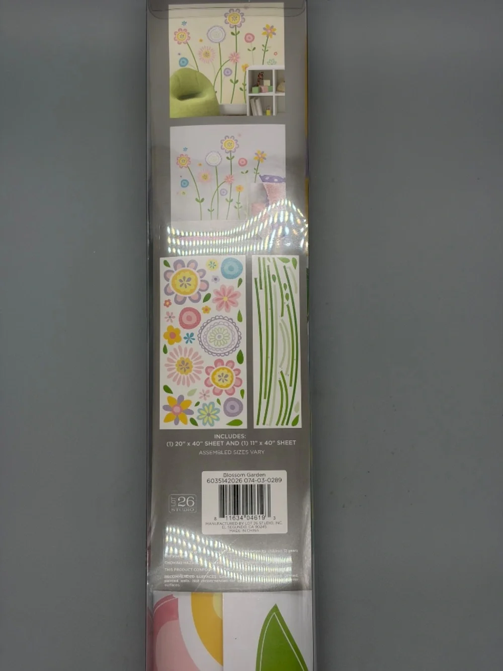 Lot 26 Studio Blossom Garden Flower Wall Decals 54x51 Nursery Girls Room NEW
